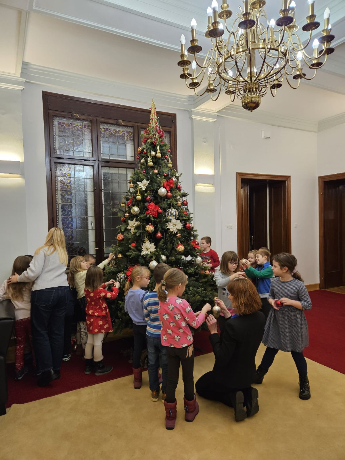 IMG 0c975d1a9ff763ff3d1f84882dcc0377 V