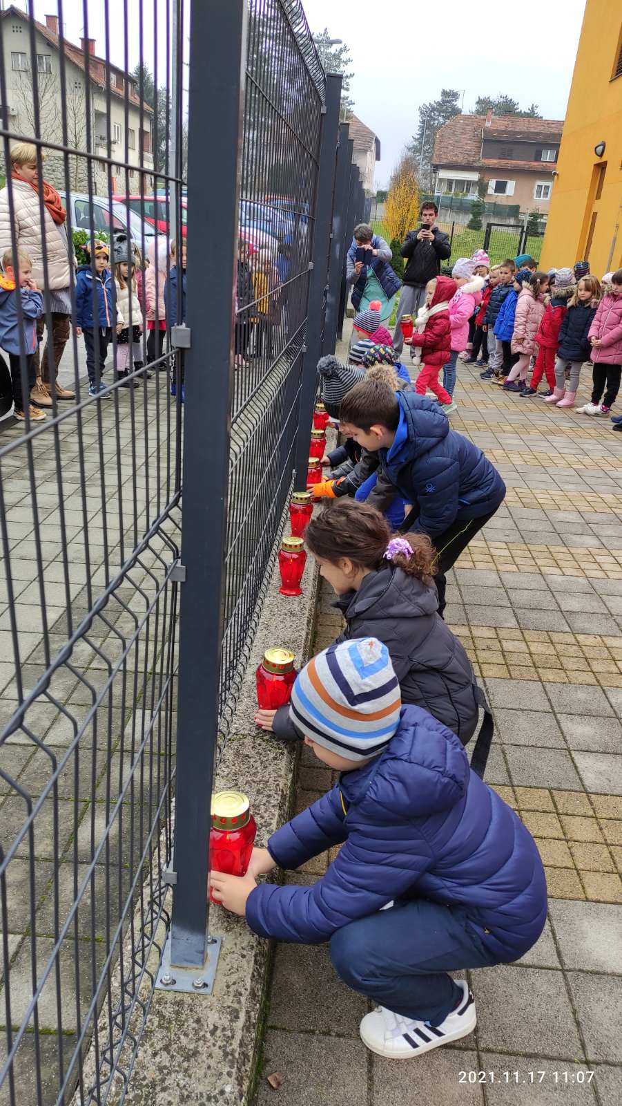 IMG b82e071f79bfe5ad5d0ae3eb1e1f651e V