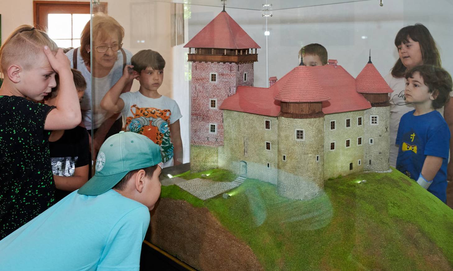 Izrada šešira babe Jage1 obrađeno